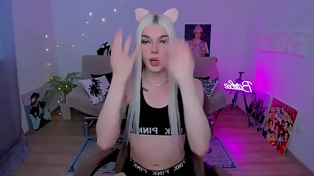 YourTrixie online show from 02/02/26, 06:12