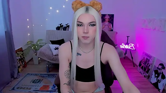 YourTrixie online show from 02/08/26, 06:50