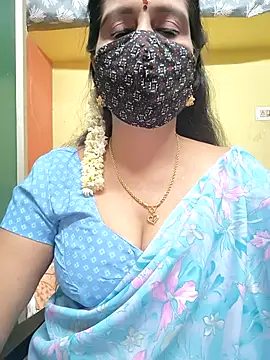 mallu-reshma online show from 11/25/25, 03:23