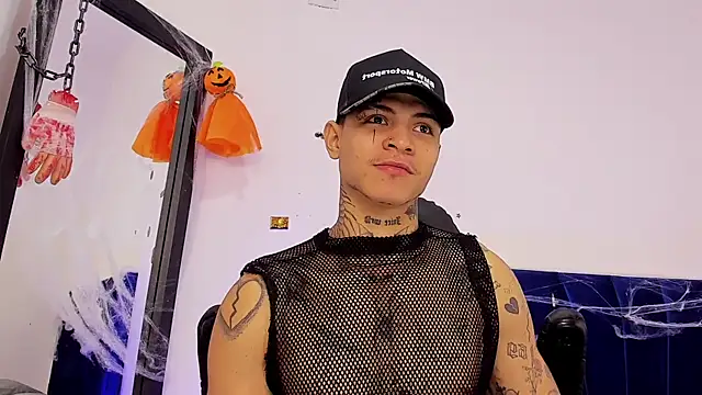 john mystic online show from 10/18/25, 03:09