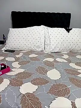 mekserina0 online show from 10/22/25, 09:03