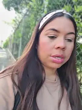 GabyMontenegro online show from 05/07/26, 02:11
