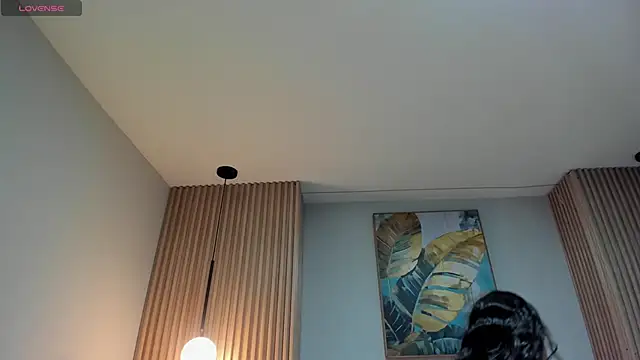 Mila Hank  online show from 06/03/26, 01:25