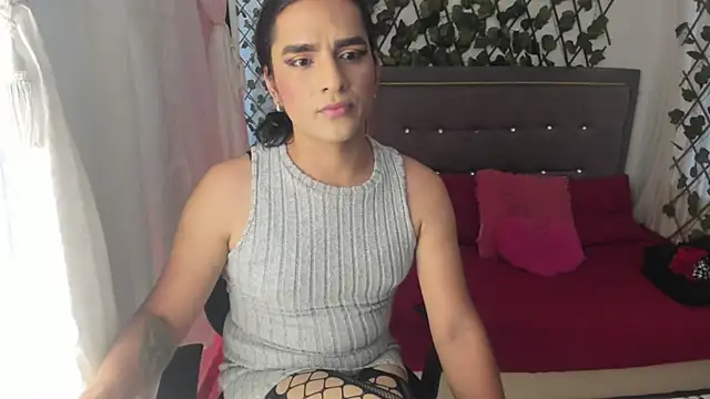 ivone golosa online show from 10/17/25, 03:25