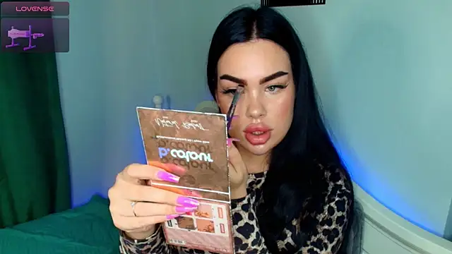 katerine Monroe online show from 11/12/25, 05:52