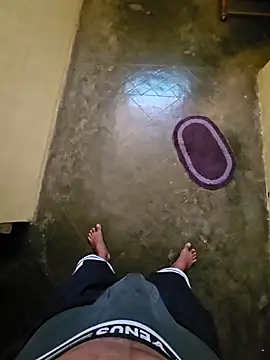 Snapshot of Gamecoc chatting on 10/03/25, 04:20 Gamecoc online show from 10/03/25, 04:20