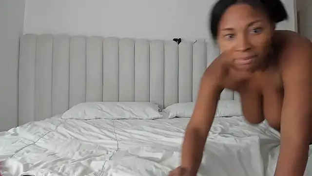 Meganbelford1 online show from 12/01/25, 08:14