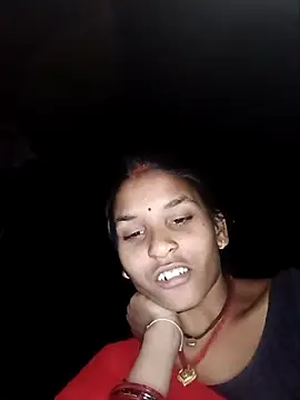 Snapshot of Idhika_Jha chatting on 10/19/25, 02:29 Idhika Jha online show from 10/19/25, 02:29