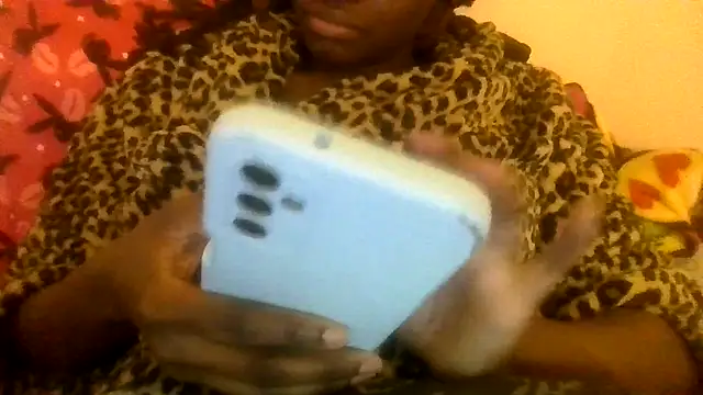 prettymaa online show from 09/25/25, 03:10