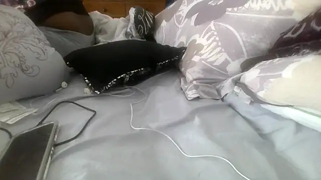 prettymaa online show from 01/06/26, 06:44