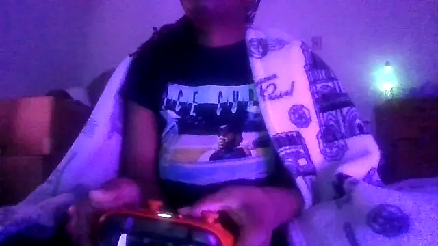 Snapshot of prettymaa chatting on 05/18/26, 06:08 prettymaa online show from 05/18/26, 06:08