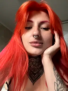 Nina Blum  online show from 11/23/25, 07:19