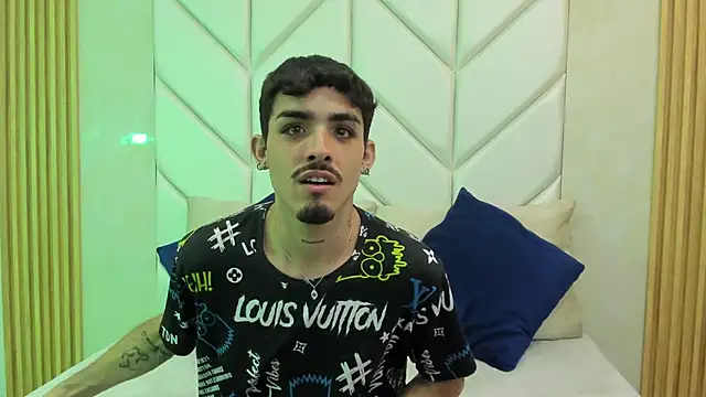 NikoStone  online show from 10/08/25, 02:58