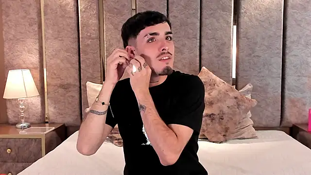 NikoStone  online show from 01/17/26, 05:23