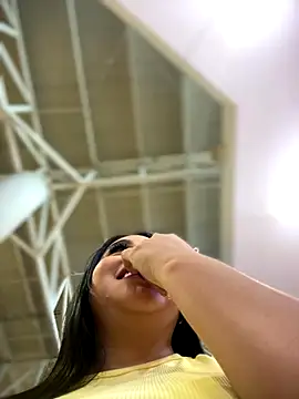 Sophie Dreamss online show from 11/09/25, 07:56