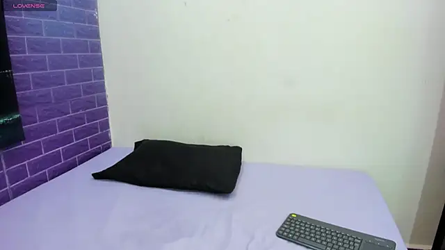 Cora 222 online show from 09/21/25, 11:23