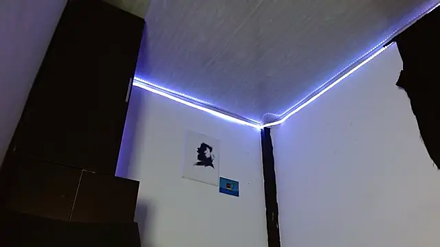 Emil prl online show from 11/25/25, 07:47