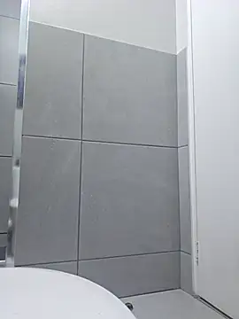 trickyOne online show from 11/24/25, 07:57