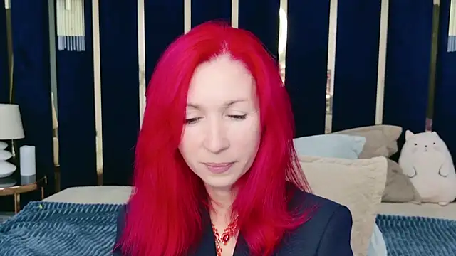 Sofia Lix online show from 11/10/25, 04:17