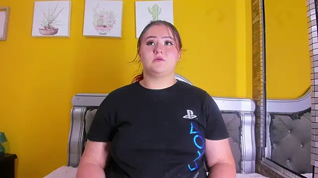 Miiafoox online show from 09/10/25, 04:29