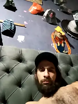 hairy mannn online show from 10/03/25, 04:48