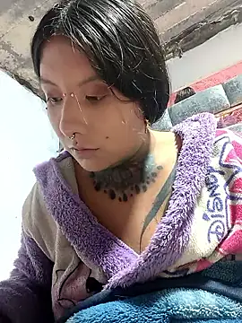 missashlyrosette online show from 04/30/26, 08:04