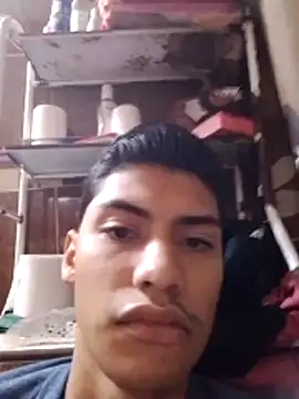 aispuro8505 online show from 12/02/25, 08:59