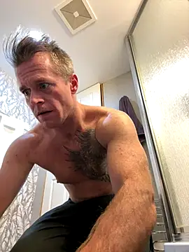 DILFiGuess11 online show from 11/05/25, 04:23