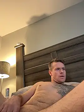 Snapshot of DILFiGuess11 chatting on 02/01/26, 08:13 DILFiGuess11 online show from 02/01/26, 08:13