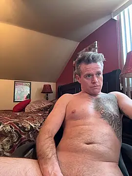 Snapshot of DILFiGuess11 chatting on 02/02/26, 08:29 DILFiGuess11 online show from 02/02/26, 08:29