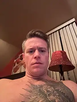 Snapshot of DILFiGuess11 chatting on 02/03/26, 06:40 DILFiGuess11 online show from 02/03/26, 06:40