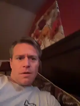 Snapshot of DILFiGuess11 chatting on 02/15/26, 09:11 DILFiGuess11 online show from 02/15/26, 09:11