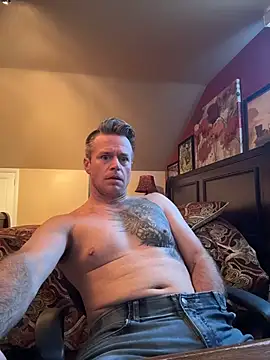 Snapshot of DILFiGuess11 chatting on 04/23/26, 02:52 DILFiGuess11 online show from 04/23/26, 02:52