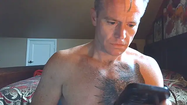 Snapshot of DILFiGuess11 chatting on 06/27/26, 01:50 DILFiGuess11 online show from 06/27/26, 01:50