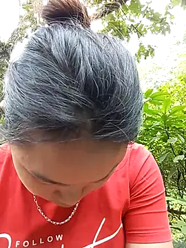 may-squirl online show from 09/25/25, 03:21