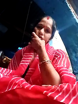 Jooli xx online show from 10/01/25, 02:28