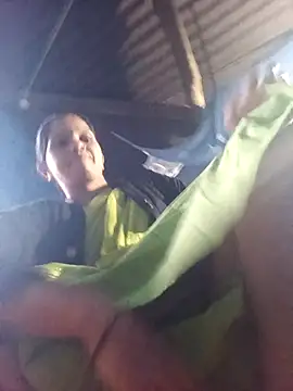 Jooli xx online show from 10/10/25, 12:15