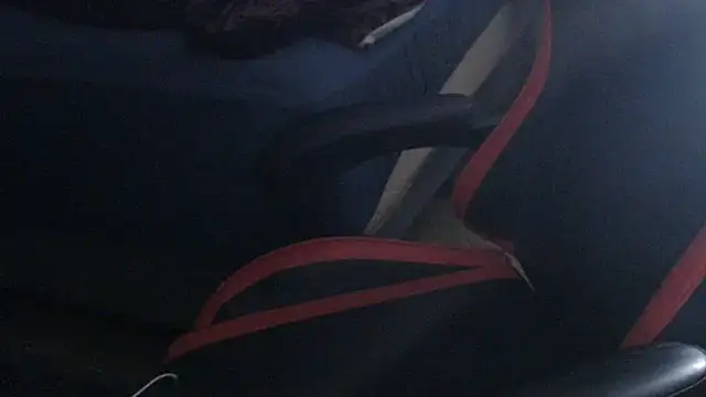 Snapshot of YoBlezz chatting on 10/13/25, 05:18 YoBlezz online show from 10/13/25, 05:18