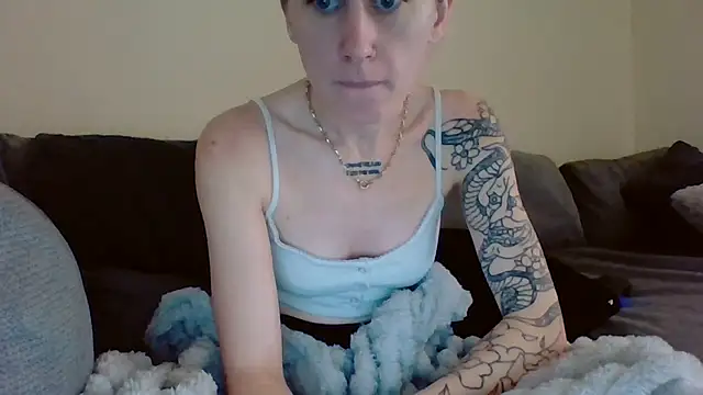 liltiddygoffwaifu online show from 11/20/25, 05:40