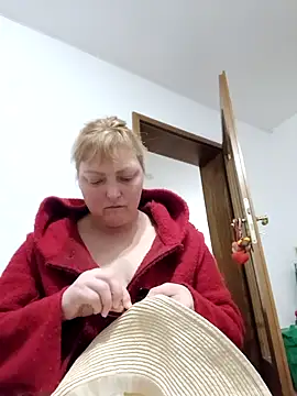 LiluLiluLilu online show from 03/22/26, 08:12