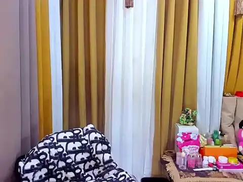 Snapshot of imallyoures69 chatting on 09/27/25, 08:19 imallyoures69 online show from 09/27/25, 08:19