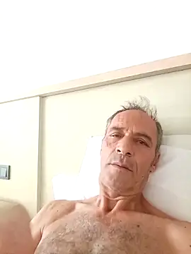 Snapshot of Meliwem12 chatting on 09/15/25, 07:52 Meliwem12 online show from 09/15/25, 07:52