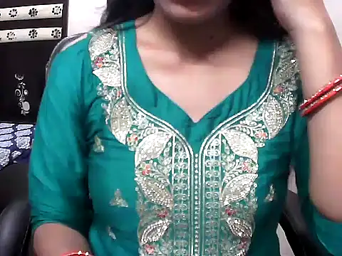 Lalita thakur online show from 09/29/25, 06:02