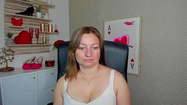 angelaSamt online show from 07/16/26, 05:35