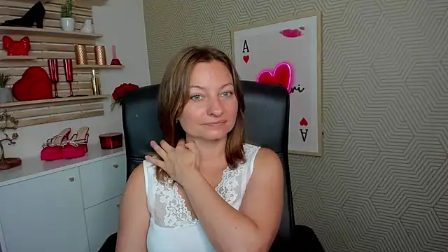 angelaSamt online show from 07/20/26, 05:44
