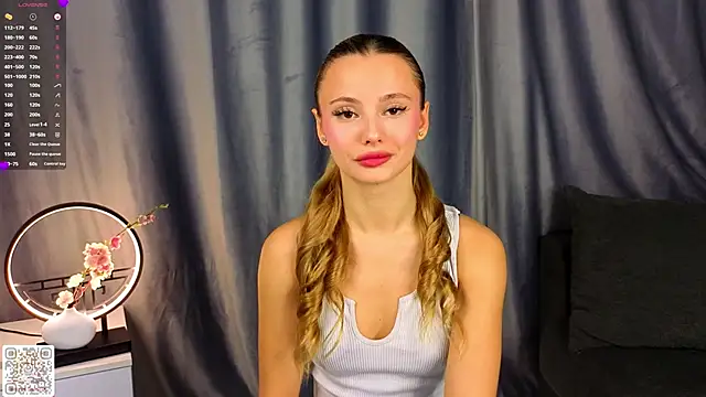 NaughtySeraphine online show from 02/25/26, 05:06