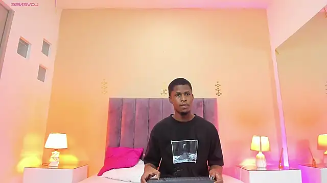 Kiaraa y Her Crazy online show from 03/07/26, 03:58