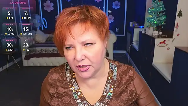 Kira Kenett online show from 12/22/25, 08:33