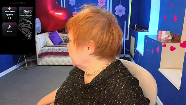 Kira Kenett online show from 03/26/26, 04:34