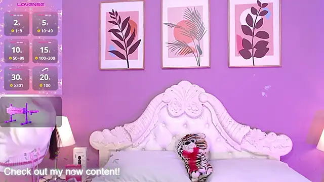 HatsaJones online show from 03/19/26, 03:54